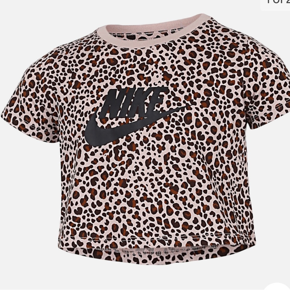 NWT GIRLS NIKE CROP TOP